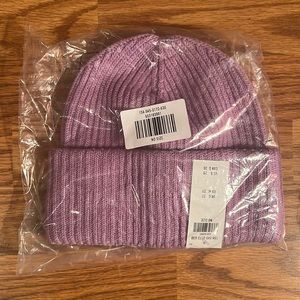 NEW IN BAG Abercrombie lilac lavender purple beanie hat
